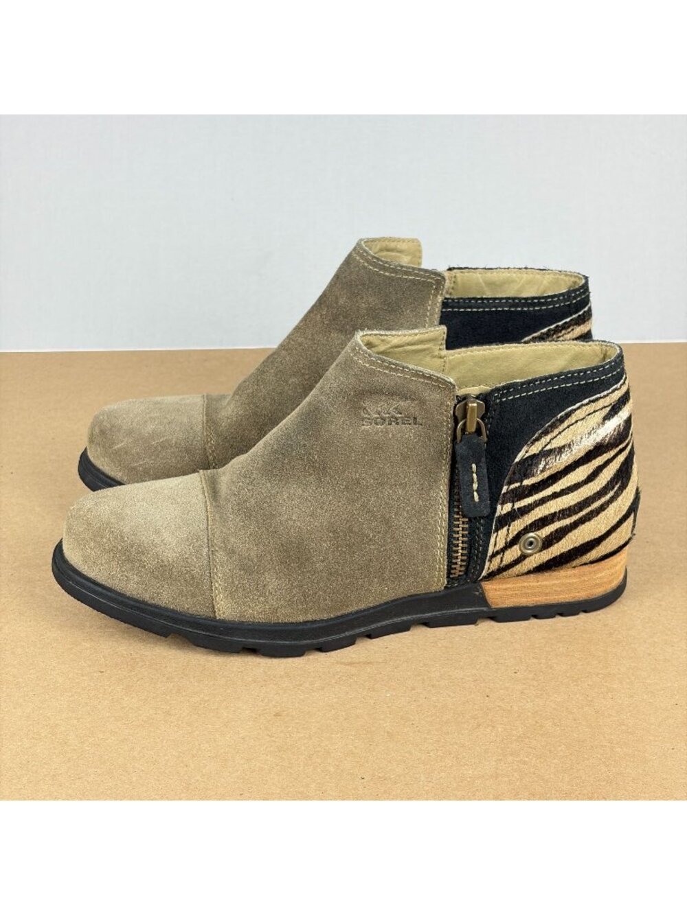 Sorel Major Low Zebra Print Ankle Boots Womens 8 Tan Black Suede Side Zip